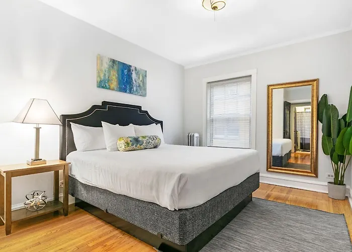 Apartment Conveniently Located 1br - Marshfield E2